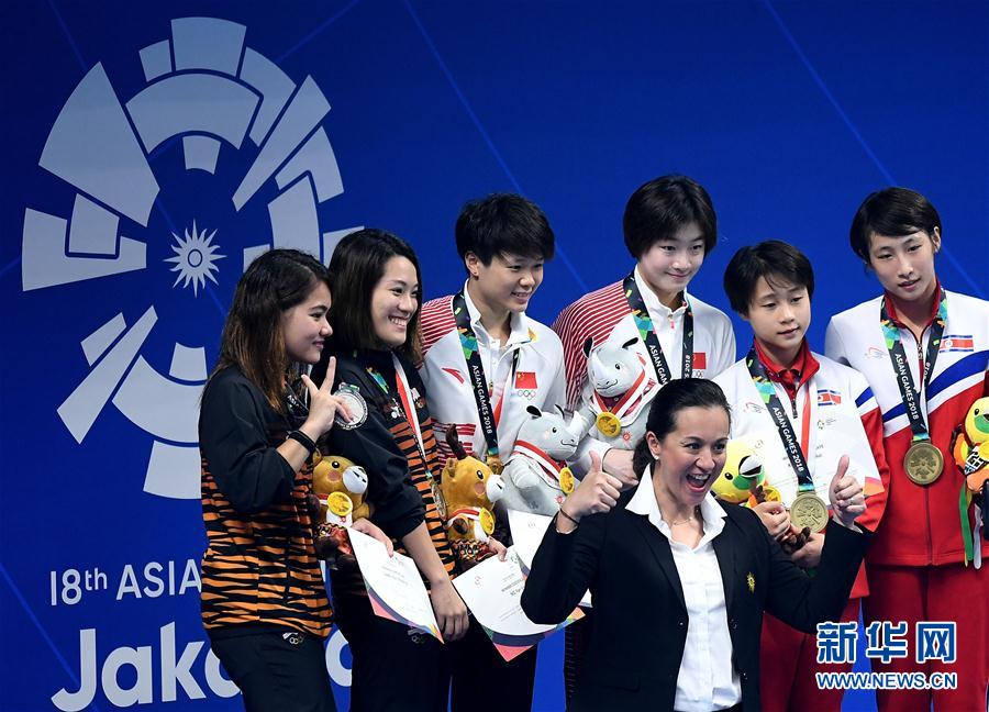 跳水女子双人三米板:昌雅妮/施廷懋夺冠