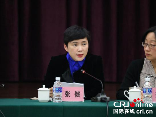 已过审【CRI专题列表】重庆妇联发布10项社会化项目 呼吁社会关注弱势群体