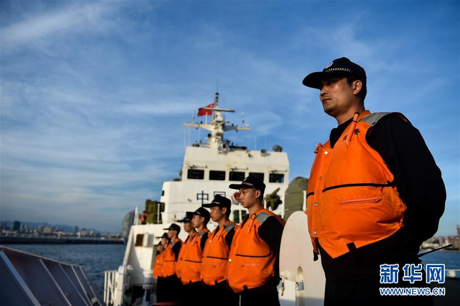 中國(guó)海警啟程參加中越海警北部灣共同漁區(qū)海上聯(lián)合檢查