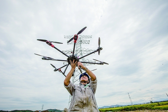 無人機架設輸電導線省好幾個小時 無人機架設輸電導線省好幾個小時