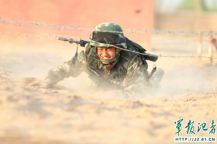 武警部队突击手是怎样练成的(组图)