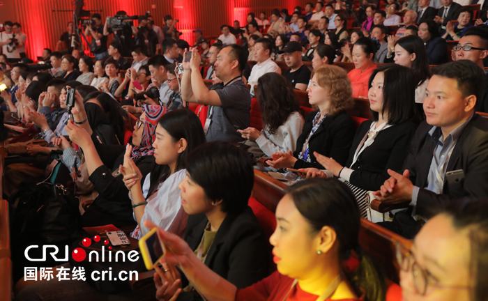 07【吉林】【原创】【专题】海外媒体人受邀参加第14届中国长春电影节开幕式