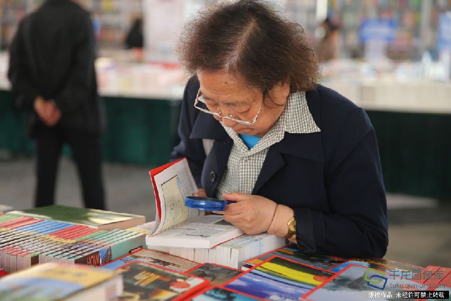 书虫注意：2017北京书市40万种图书与读者见面啦！