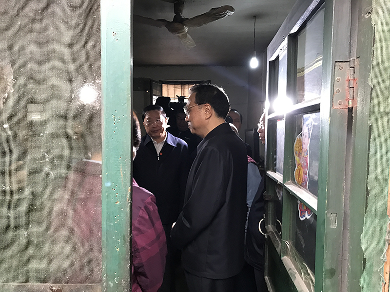 李克强:棚户区改造既是民生工程 还能促进房地产市场平稳健康发展