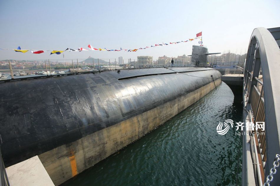 长征一号核潜艇排水量图片