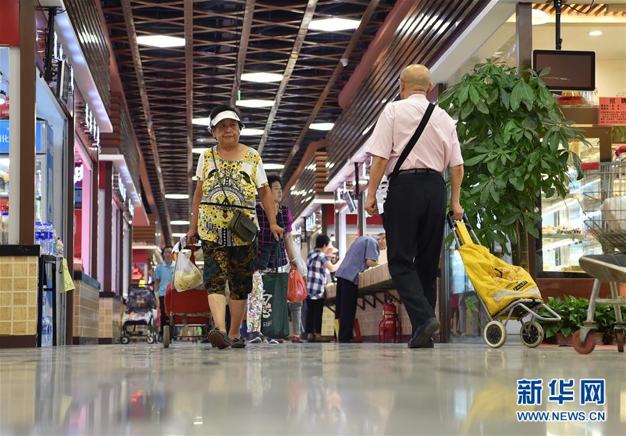 天津：老民居裏的新市場
