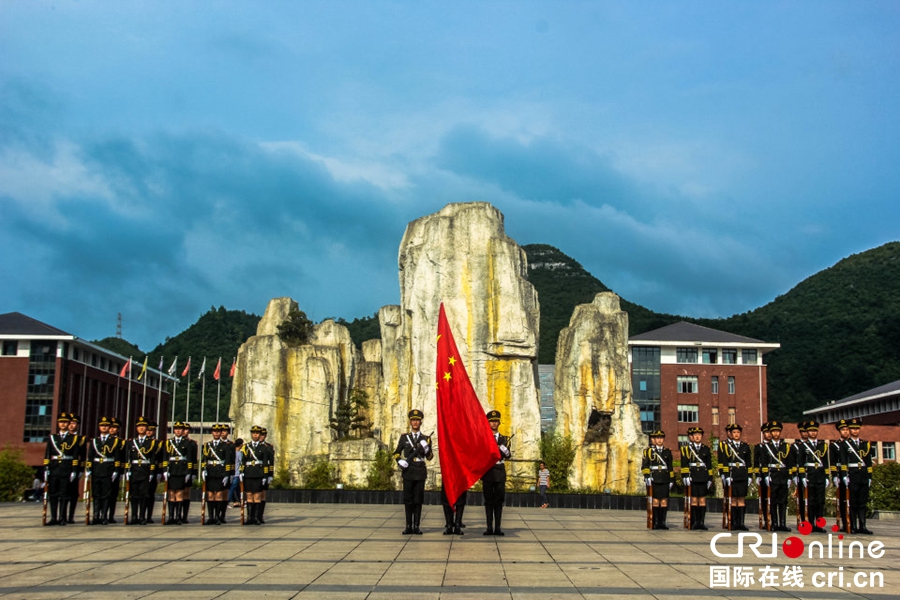 军训季——探访贵州财经大学国旗护卫队（组图）