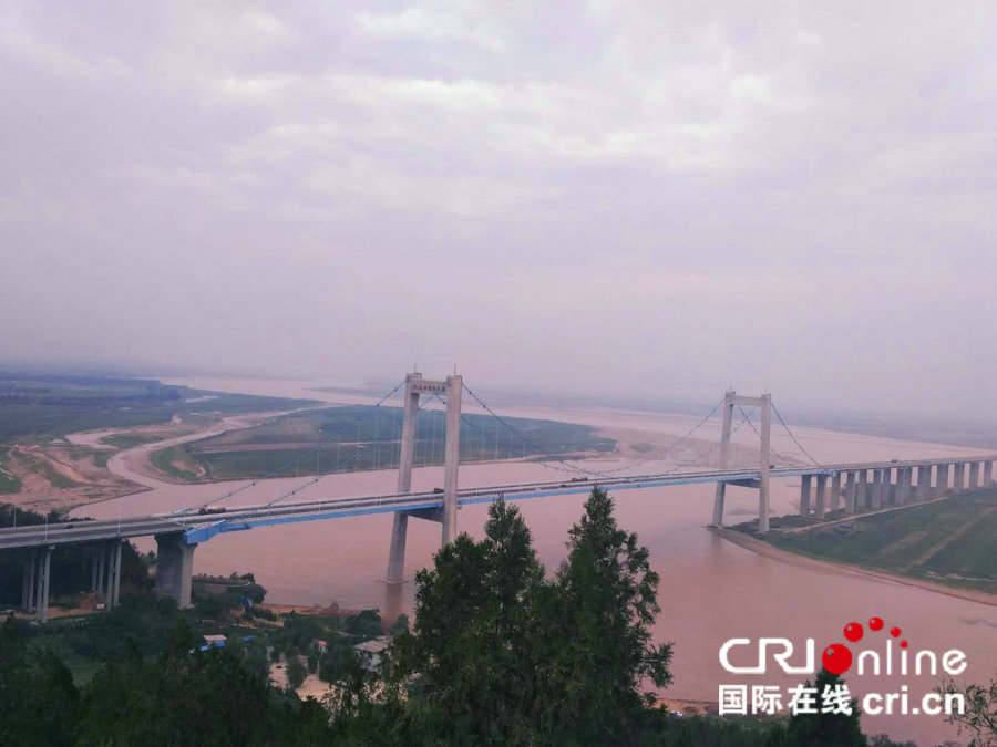 【本网原创-文字列表】【焦点图-大图（页面标题：花园口向世界打开一扇了解黄河的窗）】【 移动端-焦点图】【图说1】壮美黄河行：花园口向世界打开一扇了解黄河的窗