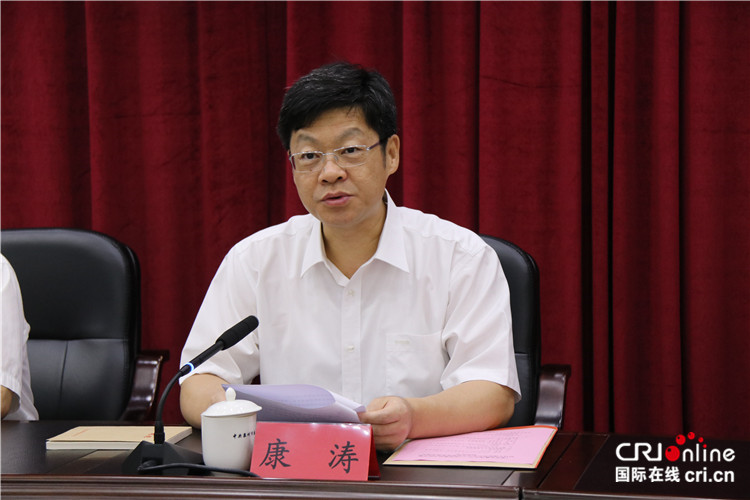 “爱学会赢闯天下——全面推动习近平新时代中国特色社会主义思想进泉商全国行”在福建泉州正式启动