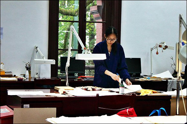 นักซ่อมหนังสือโบราณจีน(3-2)