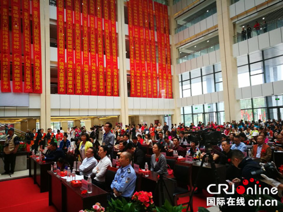 已過審【CRI專稿列表】全民健康廣場舞競技即將啟幕 百萬獎勵等你領