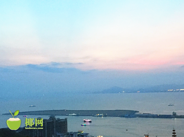 末尾有圖【視覺海南中上圖】【即時快訊】4年磨一“劍”三亞鳳凰島郵輪港起航