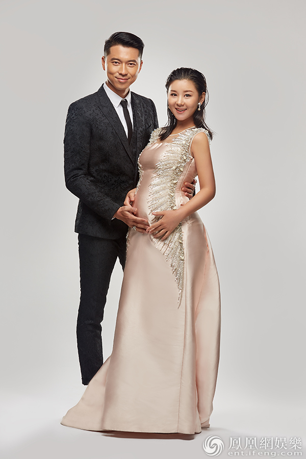 王雷當爸爸了！李小萌孕照原來這麼美