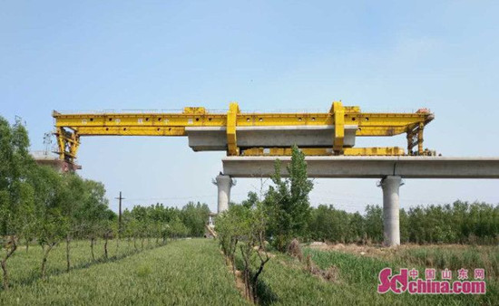 石家庄-济南客运专线全线铺通 10月实现通车