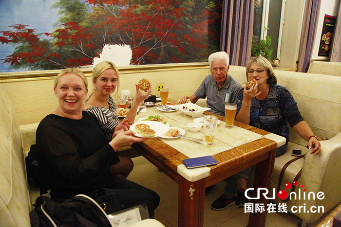 06【吉林】【原創】【外事交流】【關東黑土（延邊）】【移動版（圖）】俄羅斯人在琿春提前過中秋節（組圖）