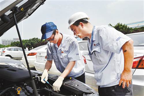 【聚焦重庆】“八星”党建助力打造中国轿车品牌