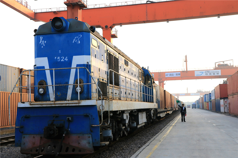 청도, "해육공 철도" 복합운송무역중추 추동해 양방향 개방 교두보 구축