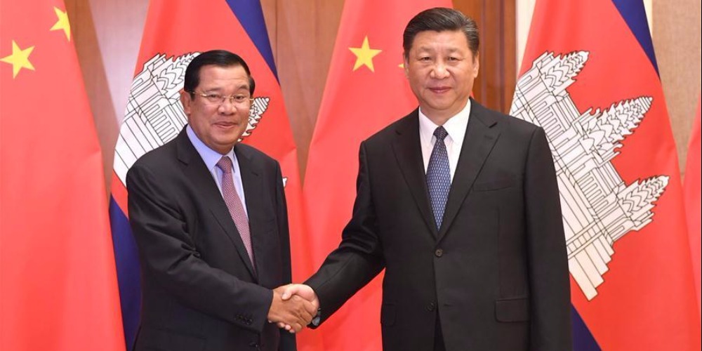 習近平會見柬埔寨首相洪森