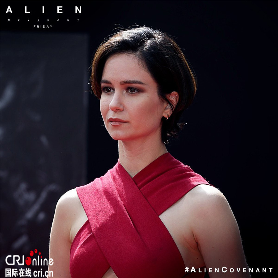 雷德利留印哽咽表心声 《异形:契约》北美开画