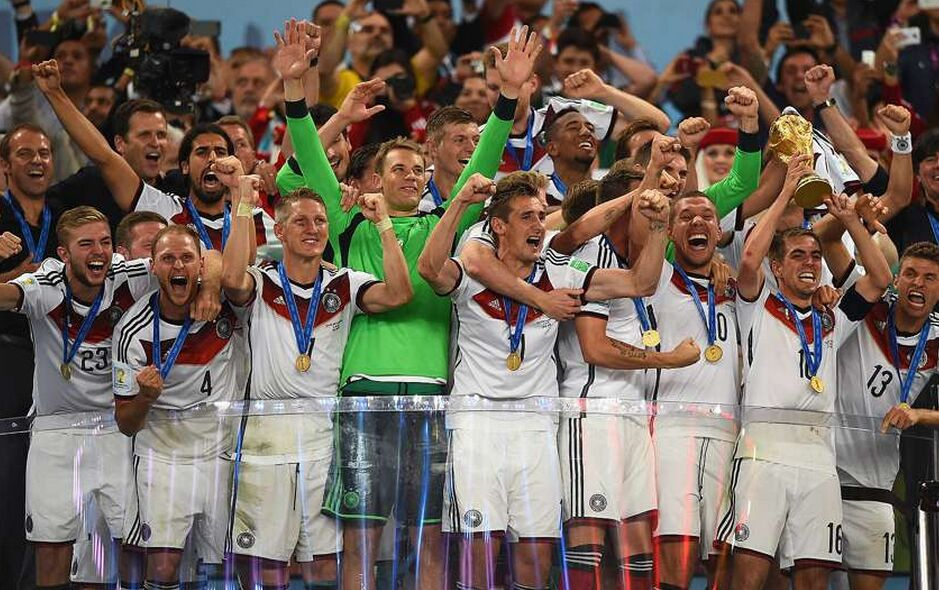 拉姆生涯回顾：拜仁德国双料队魂 14年从未染红