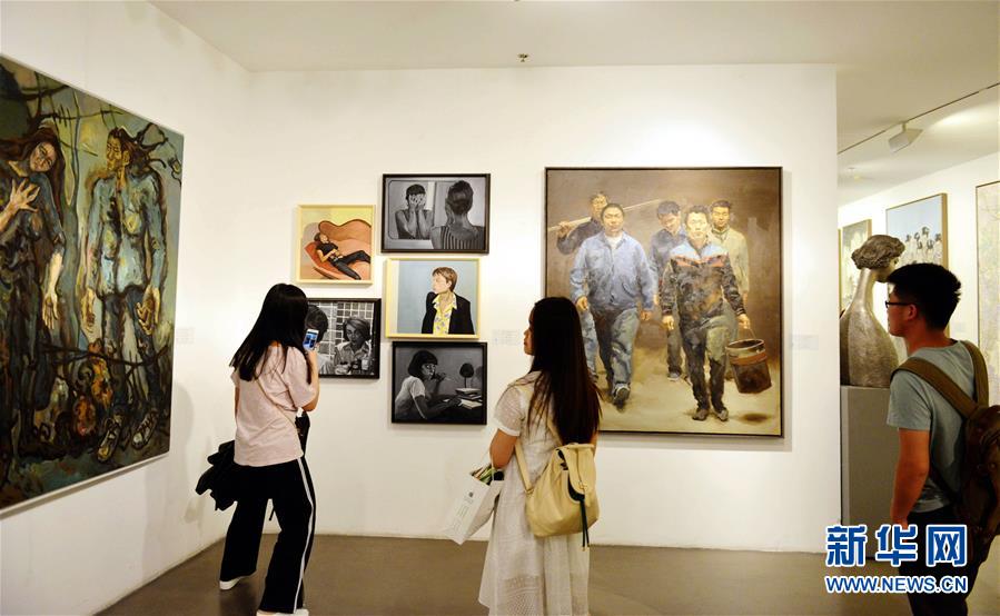 南京艺术学院优秀毕业设计艺术作品展向公众开放