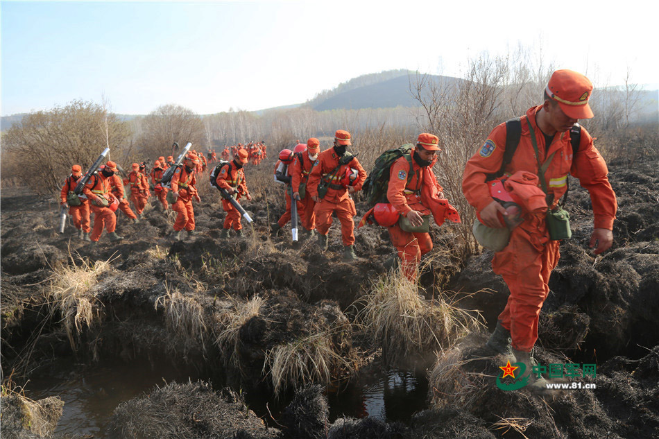 森林衛士火線救援 三千勇士阻擊“火魔”