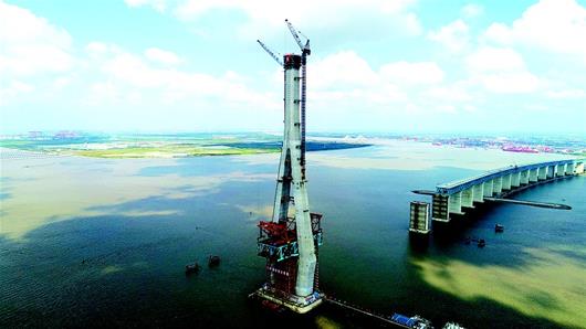 330米！长江上最高桥梁主塔又是“湖北造”
