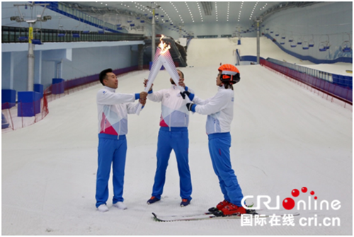 【黑龍江】第29屆大冬會火炬在哈爾濱萬達寶馬娛雪樂園傳遞