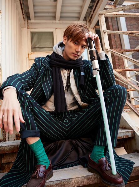 新男神!孙伟击剑冠军赛摘金 新男神!孙伟击剑冠军赛摘金