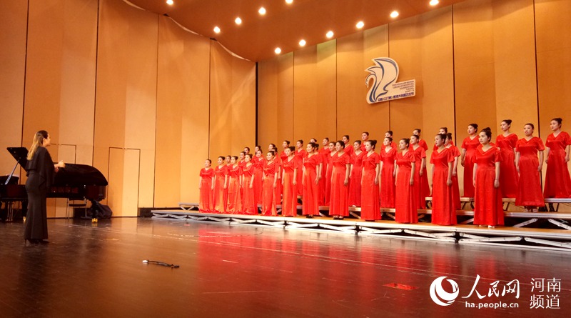 【輪播圖】第四屆中國（三門峽）黃河大合唱藝術節開幕