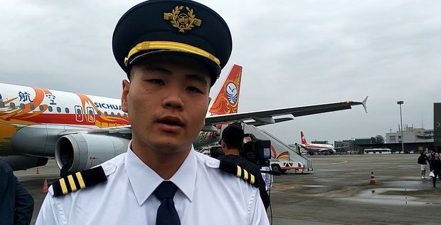 骄傲！受习近平总书记会见后，川航“英雄机组”载誉归来！