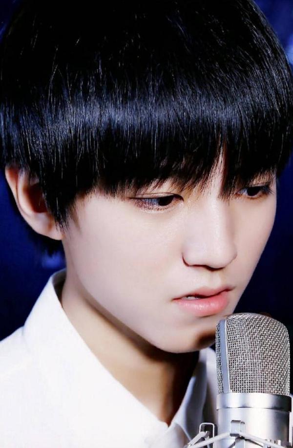 tfboys宋祖儿张一山 不到20岁就红遍全国的明星