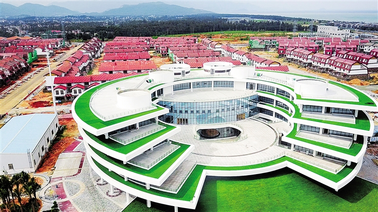 末尾有圖【焦點圖】【即時快訊】2200套住宅主體完工 陵水黎安海風小鎮雛形初現 末尾有圖【焦點圖】【即時快訊】2200套住宅主體完工 陵水黎安海風小鎮雛形初現