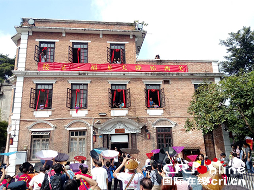 图片默认标题 图片默认标题