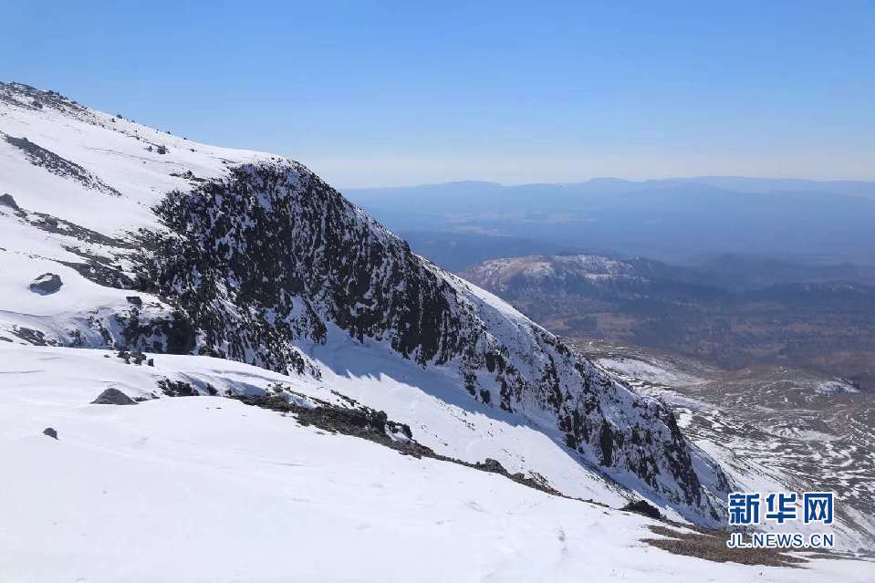 大美吉林 雪舞長白山