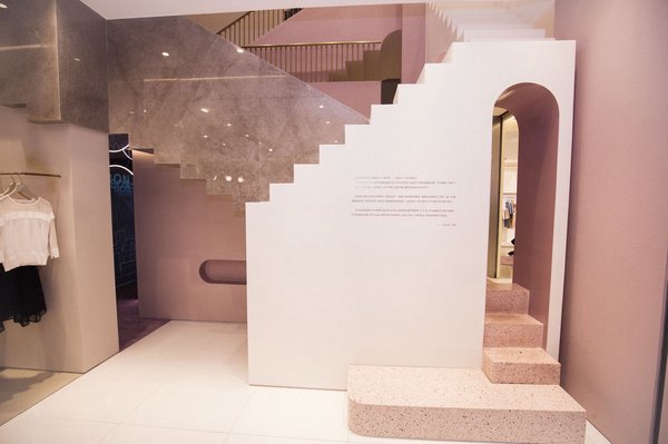 Lily商务时装打造城中热事 沪上千人派对即将开启