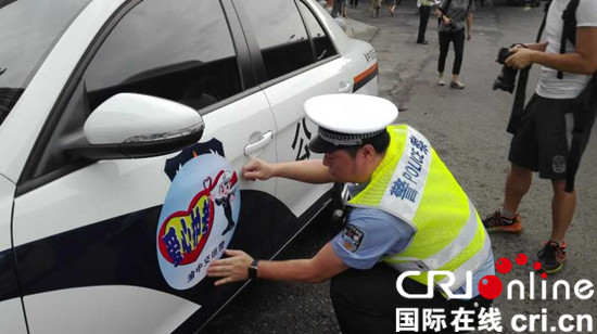 已过审【社会民生】渝中警方五举措护航高考 送考车可享绿色通道