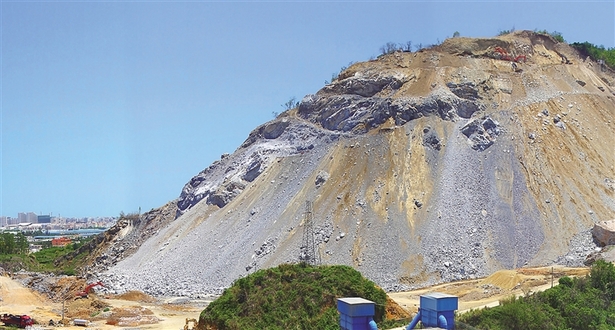 【今日焦點文字列表】【即時快訊】三亞推進山體修復項目 受損山體重披“綠衣” 【今日焦點文字列表】【即時快訊】三亞推進山體修復項目 受損山體重披“綠衣”
