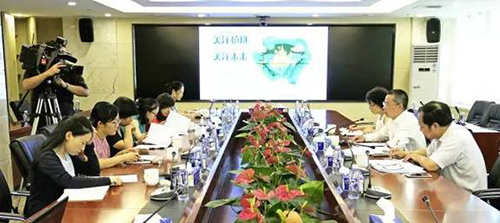 图片默认标题 图片默认标题