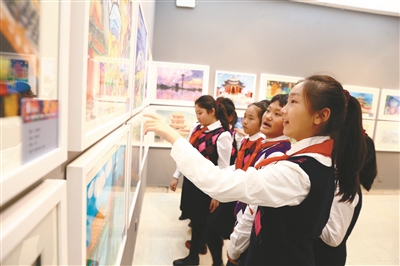 南京一校学生优秀美术作品展10月14日启幕