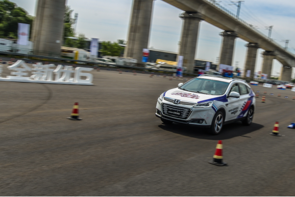 图片默认标题 图片默认标题