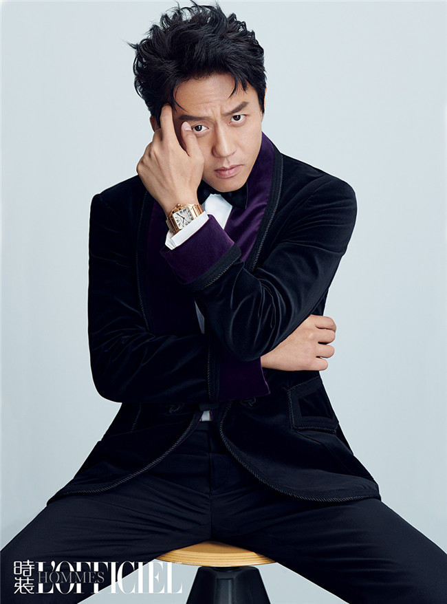 邓超封面大片曝光 绅士气质与顽童率性双显