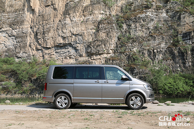 图片默认标题 图片默认标题