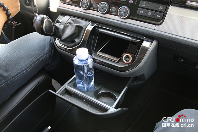 图片默认标题 图片默认标题