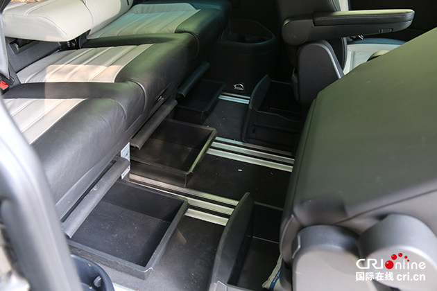 图片默认标题 图片默认标题