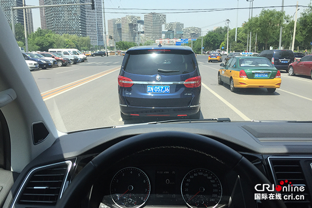 图片默认标题 图片默认标题