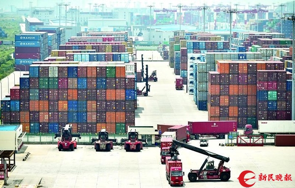 上海港建设“四个港口” 服务“江海联运”