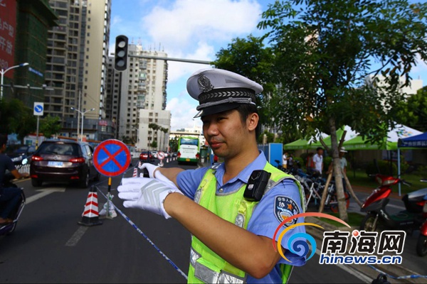 末尾有圖【焦點圖】【即時快訊】2017年全國高考拉開序幕 海口有考生13931人 末尾有圖【焦點圖】【即時快訊】2017年全國高考拉開序幕 海口有考生13931人