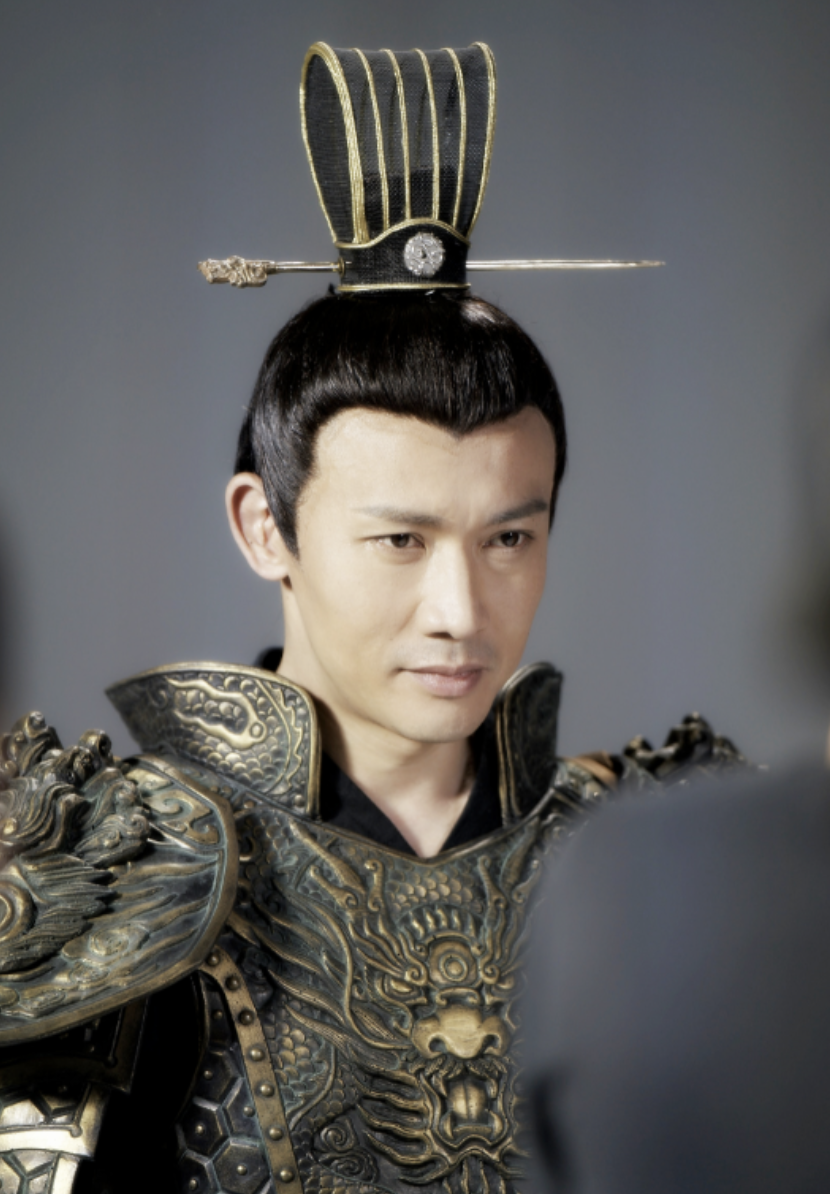 聂远演绎铁血龙魂 远迷高呼还是“大猪蹄子”