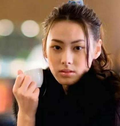 30岁就成亿万富豪的10大星 最后是草根标杆